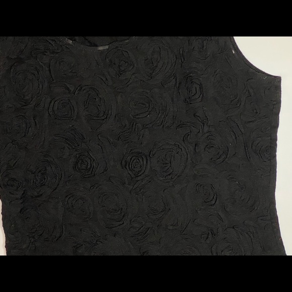 Stera Black Rosette Top Size M - Picture 3 of 3